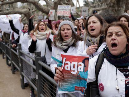 Huelga de enfermeras en Cataluña, a finales del pasado mes de enero en Barcelona.
