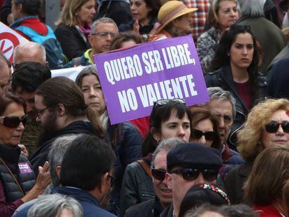 Un cartel en la manifestación del Día del Trabajo en Madrid. 
 
 