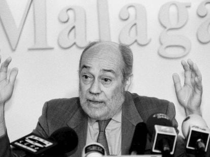 Eduardo Martín Toval, diputado socialista y candidato a la alcaldía de Málaga, en una imagen de 1995.