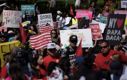 Concentraci&oacute;n en el Tribunal Supremo a favor de la reforma de Obama.