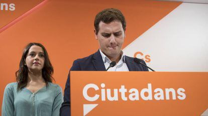 Albert Rivera e In&eacute;s Arrimadas tras el anuncio de la fecha y la pregunta del refer&eacute;ndum independentista.