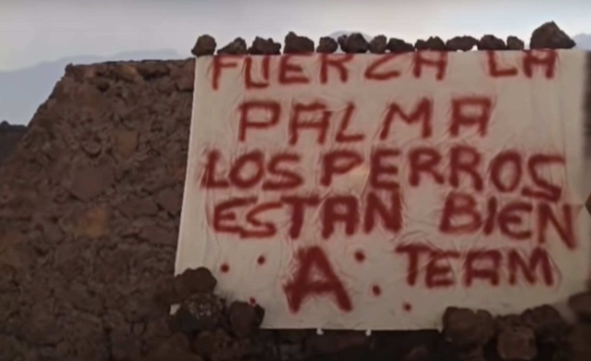 Un misterioso Equipo A se atribuye el rescate de los perros amenazados por el volcán de La Palma que iban a ser salvados con drones | Transformación Digital | Tecnología | EL PAÍS