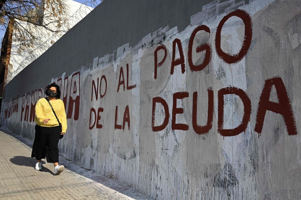 Photo of Gobierno argentino lucha por evitar una fuerte devaluación del peso |  economía