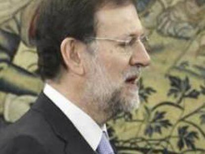 El presidente del Gobierno, Mariano Rajoy, y el Rey Don Juan Carlos de Borbón.