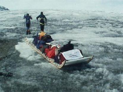 Imagen de un capítulo de la serie <b></b><i>Rumbo a Thule.</i>