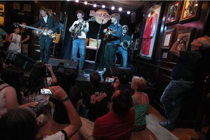 The Bootleg Beatles en una actuaci&oacute;n privada antes de su concierto en Madrid y Barcelona.