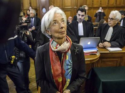 La directora gerente del Fondo Monetario Internacional (FMI) y exministra francesa de Finanzas, Christine Lagarde en la Corte de Justicia de la República (CJR), en París (Francia).