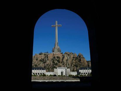 Vista general del Valle de los Caídos en cuya basílica está enterrado Francisco Franco.