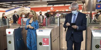 La ministra de Transportes, Raquel Sánchez, y el presidente de Renfe, Isaías Táboas, esta mañana en Nuevos Ministerios (Madrid).