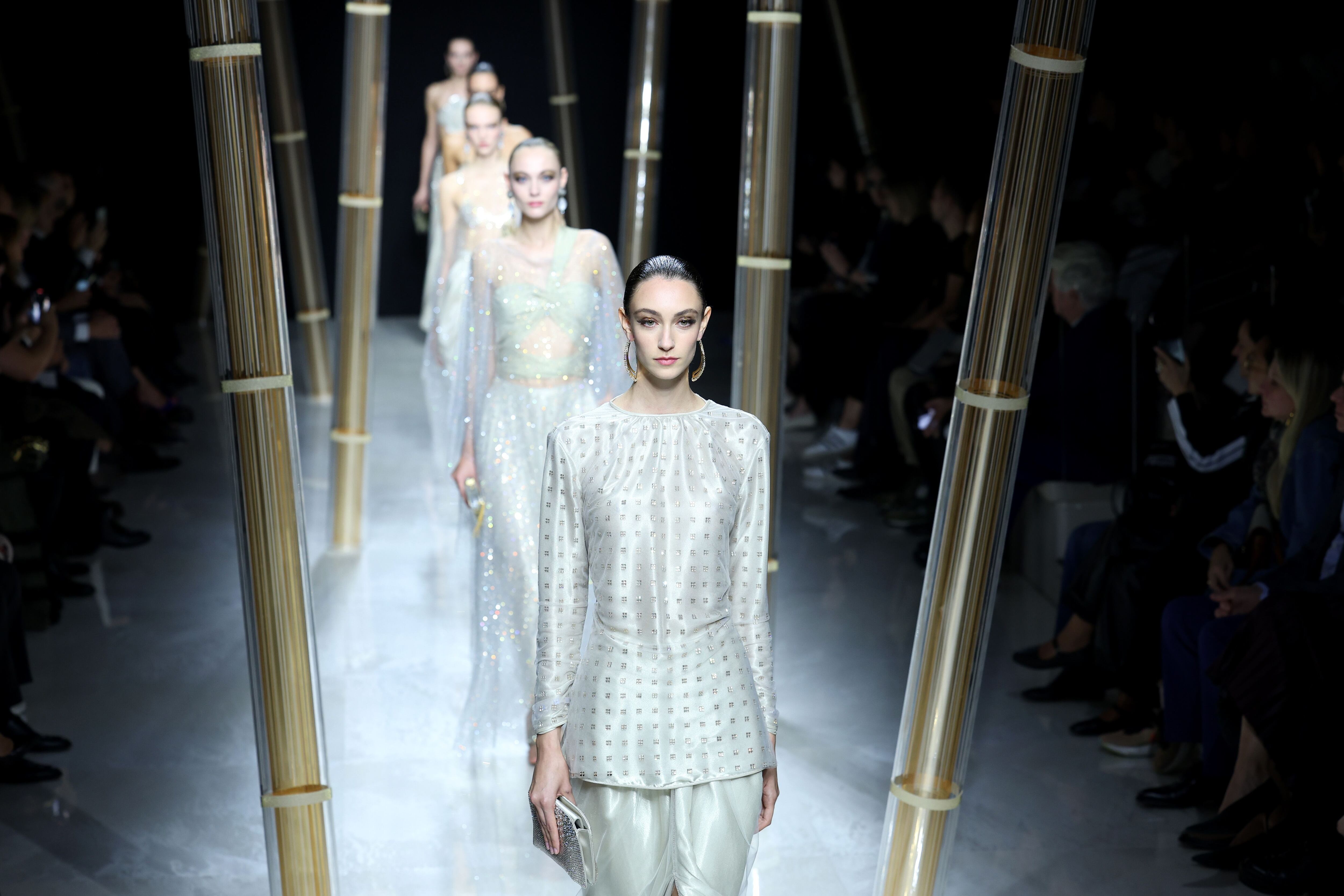 Desfile de la línea Giorgio Armani, este 25 de septiembre en la semana de la moda de Milán.