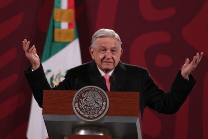 El presidente de México, Andrés  Manuel López Obrador, durante su conferencia mañanera del 7 de diciembre de 2022.