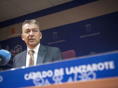 El presidente del Gobierno regional, Paulino Rivero, durante su comparecencia el 20 de agosto de 2014.