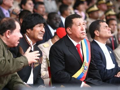 De izquierda a derecha, Daniel Ortega, Evo Morales, Hugo Chávez y Rafael Correa en una cumbre del ALBA, en 2009 en Venezuela.
