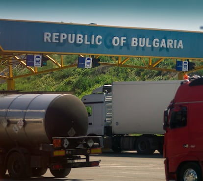 La UE Acuerda La Entrada Gradual De Rumanía Y Bulgaria Al Espacio ...