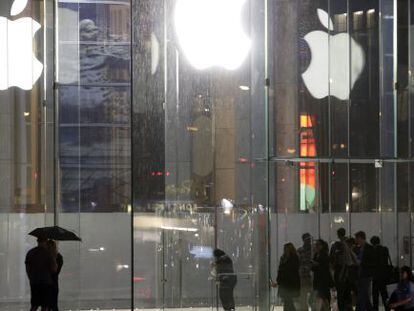 Apple inicia la mayor reconversión de su historia