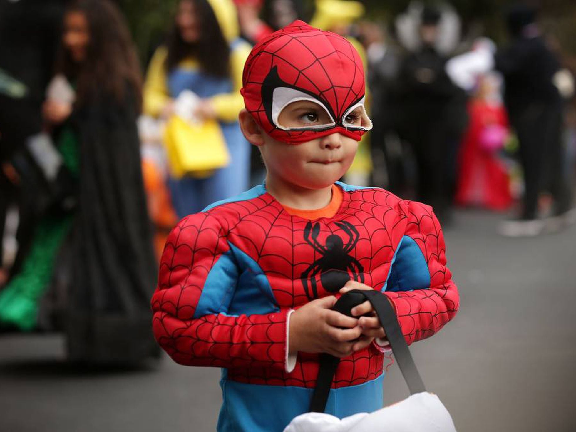 Capas de Superhéroes para niños, disfraz de araña para fiesta de