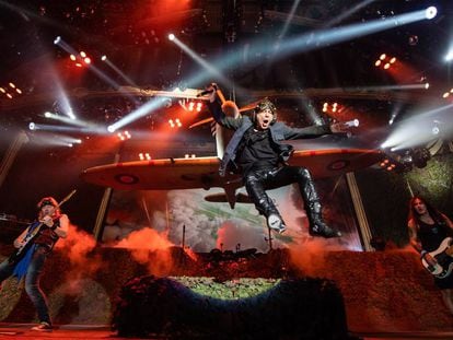 Iron Maiden, durante un concierto en Tallin, en Estonia, el pasado 26 de mayo.
