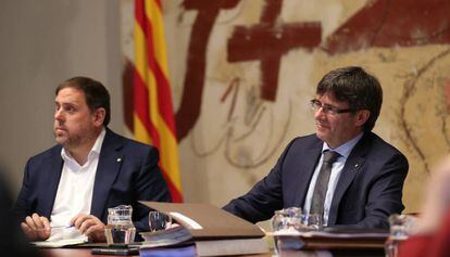 El presidente, Carles Puigdemont, y el vicepresidente, Oriol Junqueras.