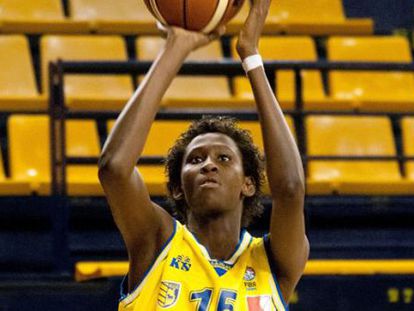 Ndour, en un partido de esta temporada con el Gran Canaria.