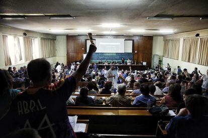 Asamblea estatal de Ahora en Común, en la Universidad Complutense de Madrid.