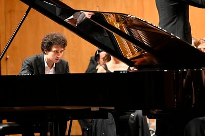 Pianist Marcel Tadokoro during the competition.