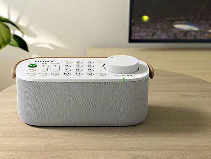 Este mando-altavoz de Sony te dejará llevar el audio de la TV a cualquier parte