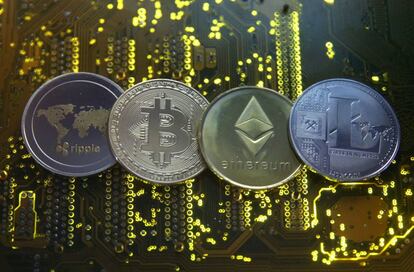 Representación de Ripple, Bitcoin, Etherum y Litecoin