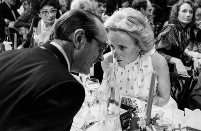 Jacques Chirac y su esposa, Bernadette, en una cena en París en 1983.