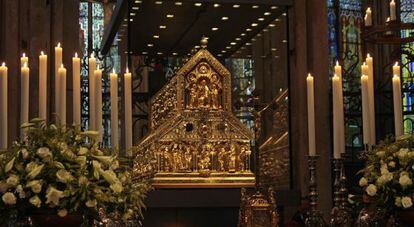 Relicario de los tres Reyes Magos en la catedral de Colonia.