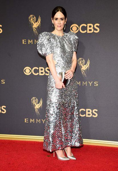 Sarah Paulson (American Crime Story/ American Horror Story) siempre huye de convencionalismos en la alfombra roja. Esta vez escogió a Carolina Herrera.