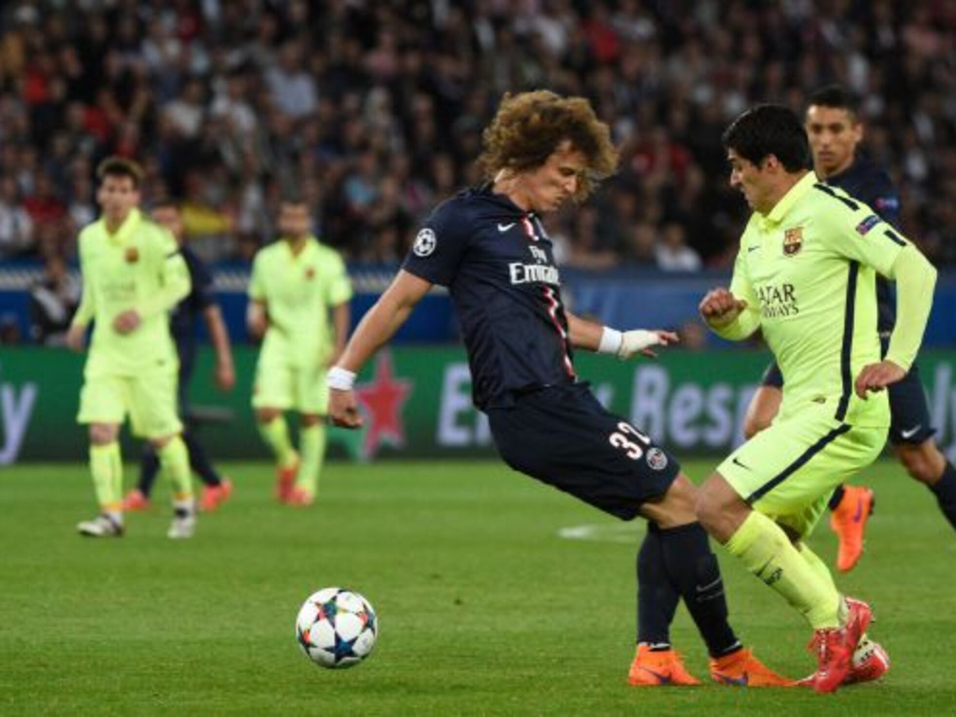 david luiz y neymar bailando