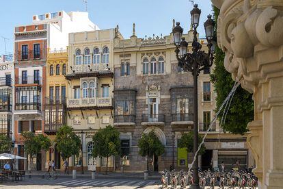 Futuro Nobu en la plaza de San Francisco (Sevilla).