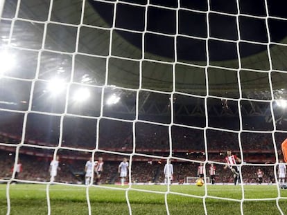 Partido de LaLiga disputado en el estadio de San Mamés por el Athletic de Bilbao y el Valladolid, en febrero de 2018.