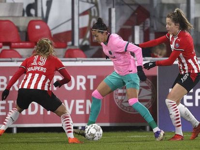 Jenni Hermoso controla el balón en la goleada del Barça ante el PSV en Holanda.
