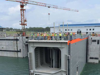 Una de las compuertas instaladas por el consorcio GUPC en el Canal de Panamá.