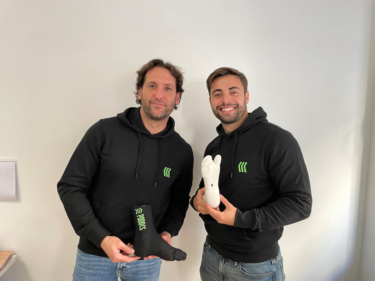 Fixtoe, la empresa de podólogos que ayuda a caminar con paso firme | Negocios