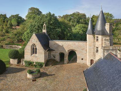 Las tres casas de la semana: de un castillo del siglo XV en Francia por 25 millones de euros a una casa gallega en la ría por 3,7 millones