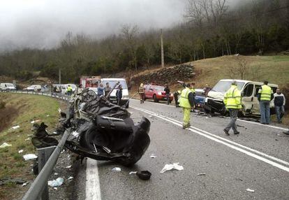 Accidente de tráfico ocurrido el 4 de abril en Montanuy, provincia de Huesca, en el que falleció una persona.