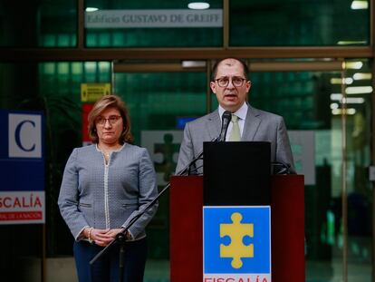 El fiscal general Francisco Barbosa durante un mensaje a medios, este lunes en Bogotá.