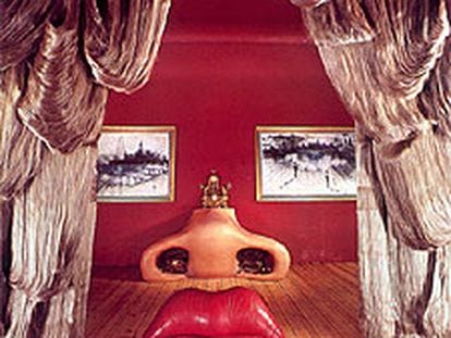 &#39;La sala Mae West&#39;, en el Teatro-Museo Dalí, de Figueras (Girona).