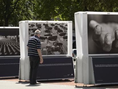 Fotograf&iacute;as de Tarik Samarah sobre la matanza, en Ginebra. 