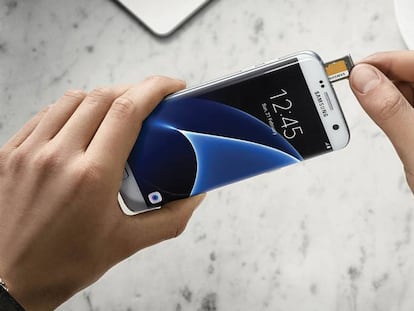 La tarjeta micro SD de tu móvil es un blanco fácil para los hackers