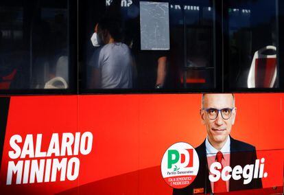 El Partido Democrático, con Enrico Letta al frente, aspira a movilizar a más electorado y superar el segundo puesto que le otorgan la mayoría de sondeos. 