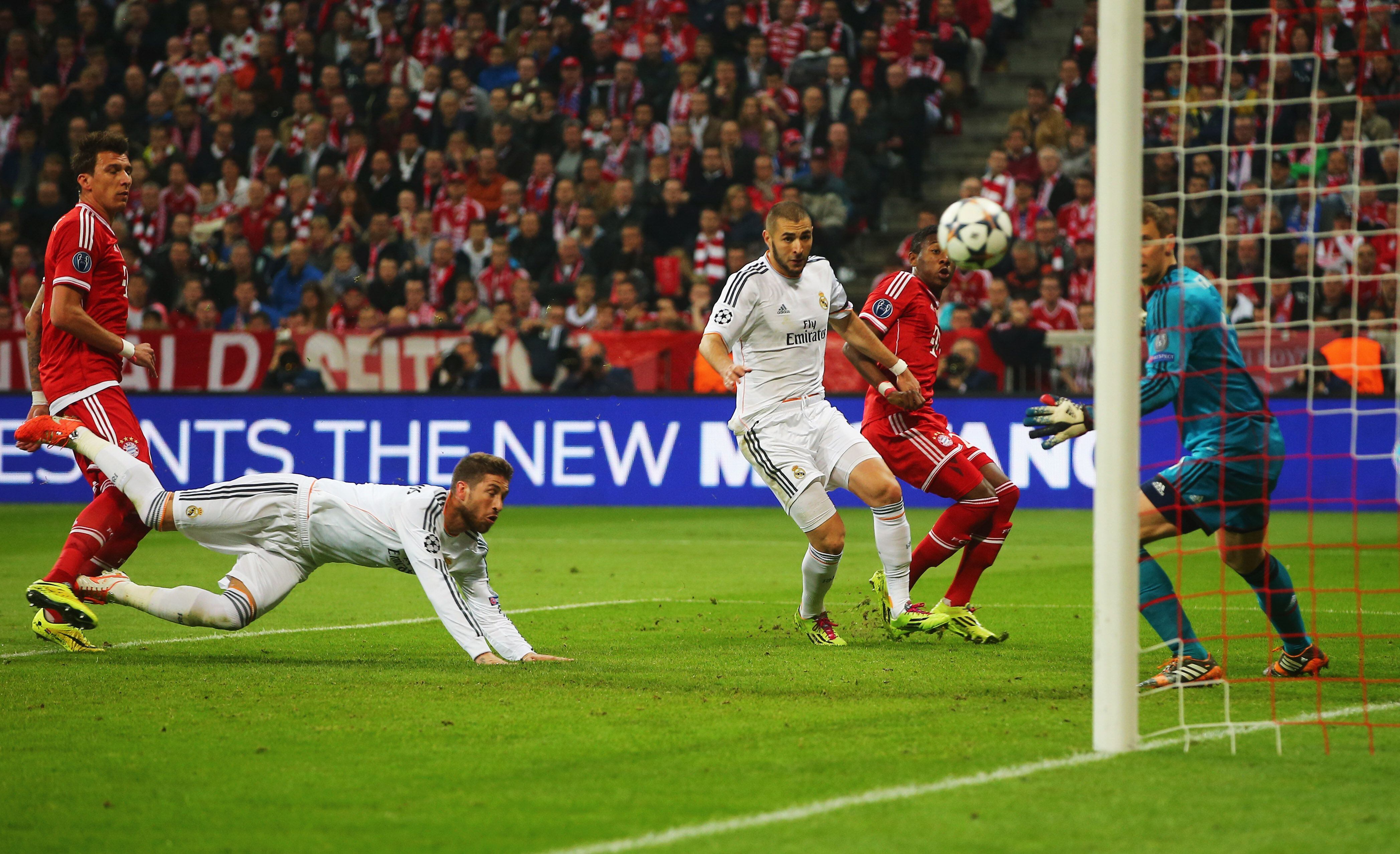 Sergio Ramos marca su segundo gol en el 0-4 del Madrid al Bayern en la vuelta de las semifinales de la 2013-14. 