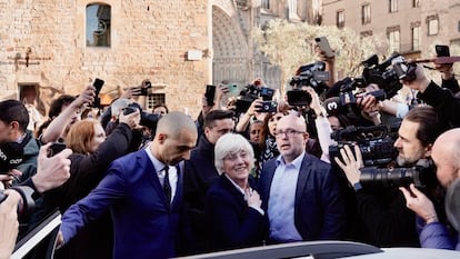 Ponsatí, antes de entrar en un coche de los Mossos al ser detenida en Barcelona este martes.