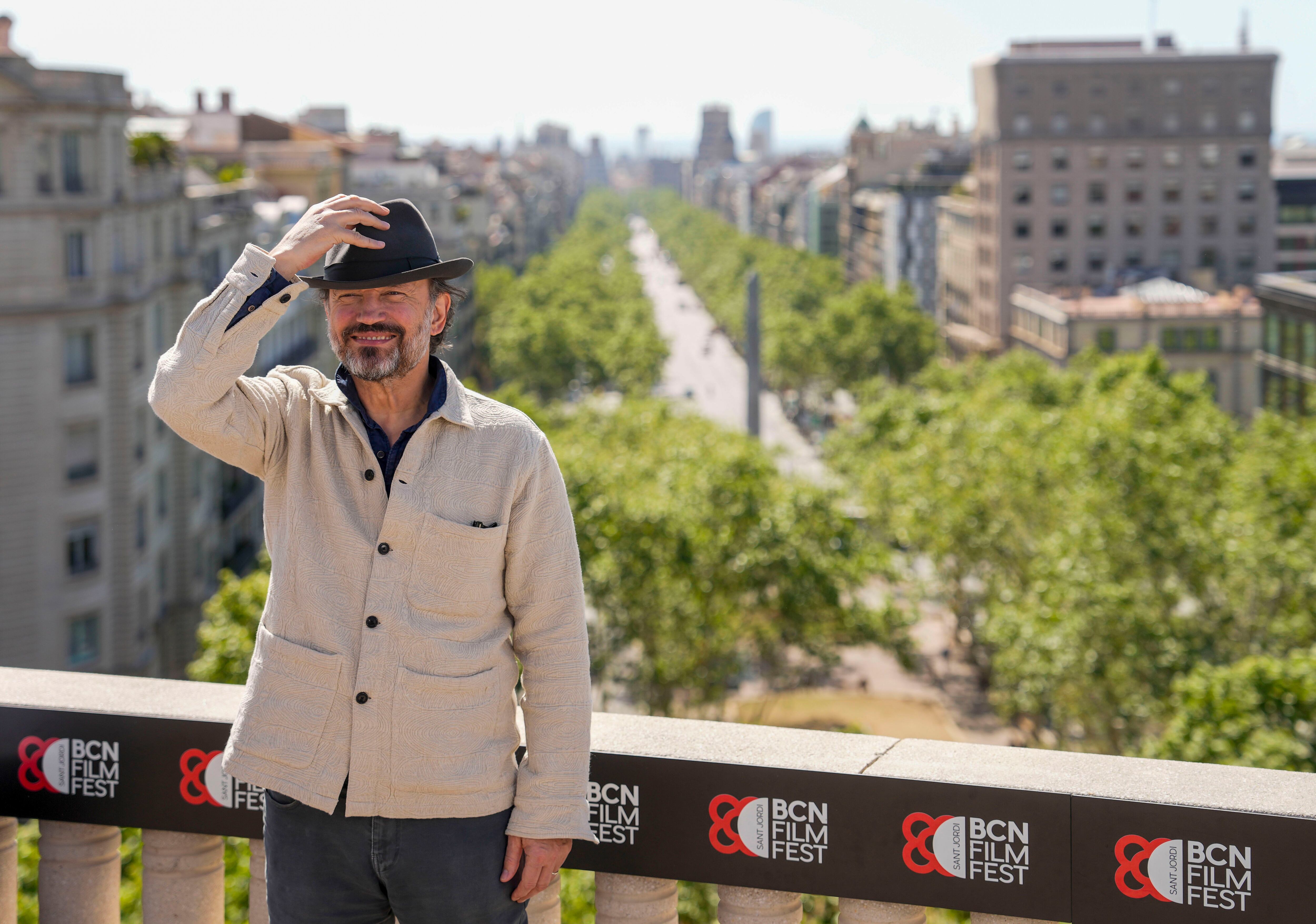 Vincent Pérez: “El secreto para una buena escena de esgrima es mucha precisión y la mejor arma en el cine es el sable”