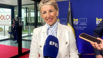 La vicepresidenta segunda y ministra de Trabajo, Yolanda Díaz, a su llegada a la Conferencia sobre el Pilar de Derechos Sociales de la UE en la localidad belga de La Hulpe.