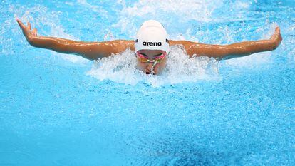 Tokyo 2020 Olympics - Swimming - Women's 100m Butterfly - Heats - Tokyo Aquatics Centre - Tokyo, Japan - July 24, 2021. Yusra Mardini of the Refugee Olympic Team in action REUTERS/Marko Djurica