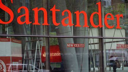 Oficinas de Banco Santander en Londres.