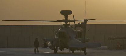 Un helicóptero Apache estadounidense en Afganistán.